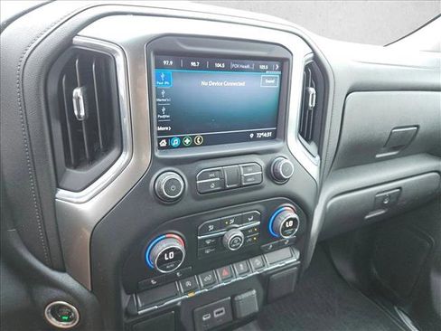 Used 2021 Chevrolet Silverado 1500 RST AWD/4WD image 17