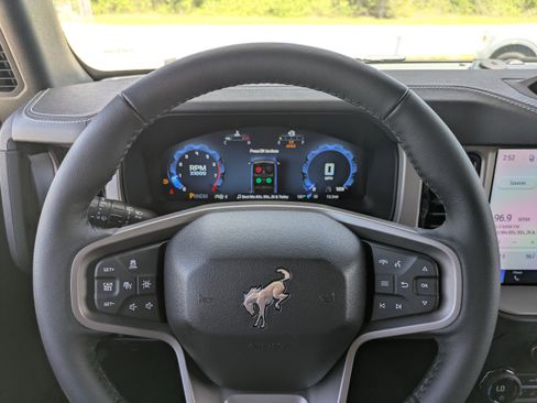 New 2026 Ford Bronco Outer Banks AWD/4WD image 22