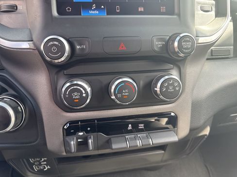 Used 2024 RAM 2500 Big Horn image 15