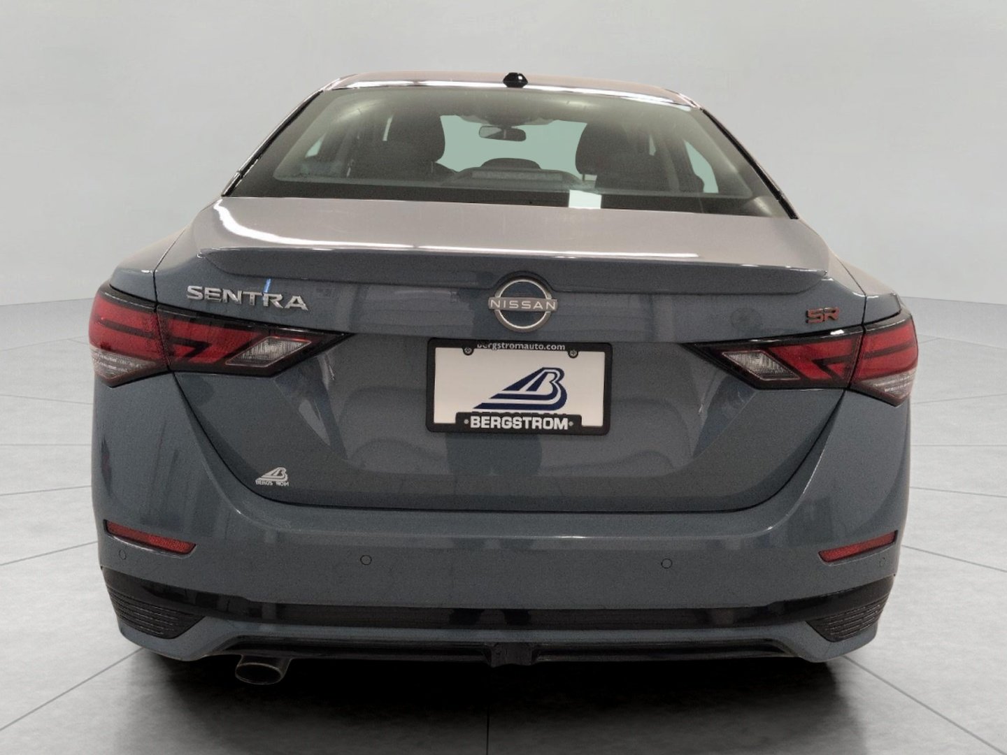Used 2025 Nissan Sentra SR FWD image 24
