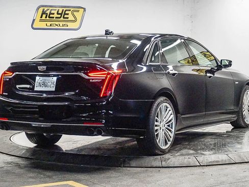 Used 2019 Cadillac CT6 V w/ Driver Assist Package AWD/4WD image 4