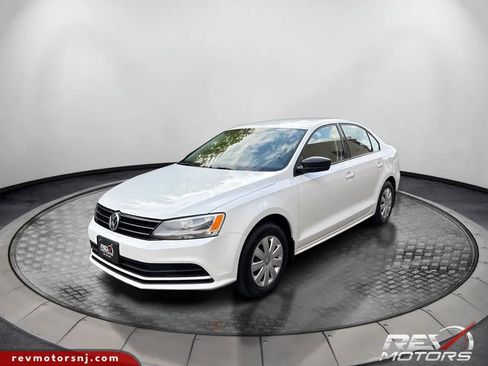 Used 2016 Volkswagen Jetta S FWD image 1