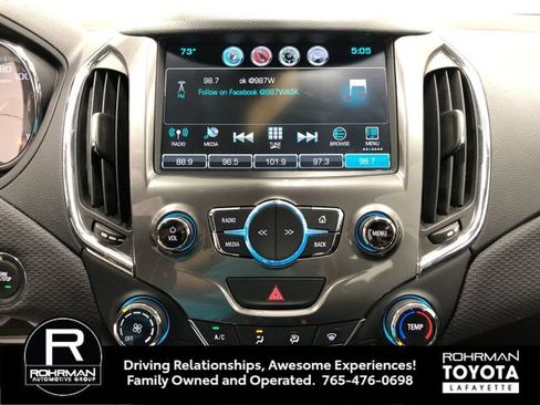 Used 2017 Chevrolet Cruze LT w/ Sun And Sound Package FWD image 21