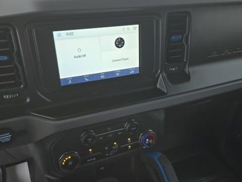 Used 2023 Ford Bronco Black Diamond AWD/4WD image 16