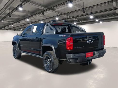 Used 2018 Chevrolet Colorado ZR2 w/ ZR2 Midnight Special Edition AWD/4WD image 14