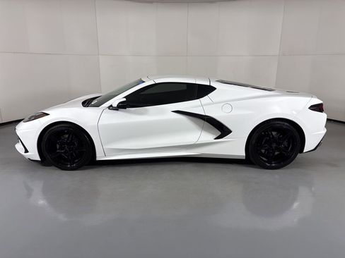 Used 2021 Chevrolet Corvette Stingray Coupe w/ 1LT image 6