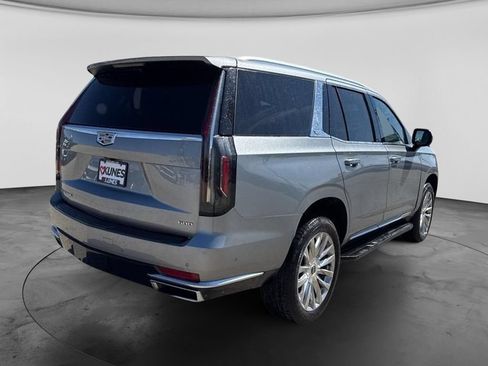 Used 2023 Cadillac Escalade Premium Luxury AWD/4WD image 11