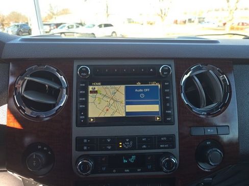 Used 2012 Ford F250 King Ranch w/ King Ranch w/Chrome Pkg image 16