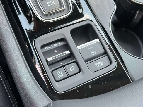 Used 2023 Honda Pilot EX-L image 37