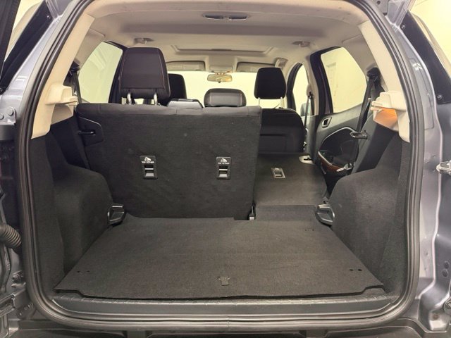 Used 2021 Ford EcoSport SE w/ SE Appearance Package FWD image 32