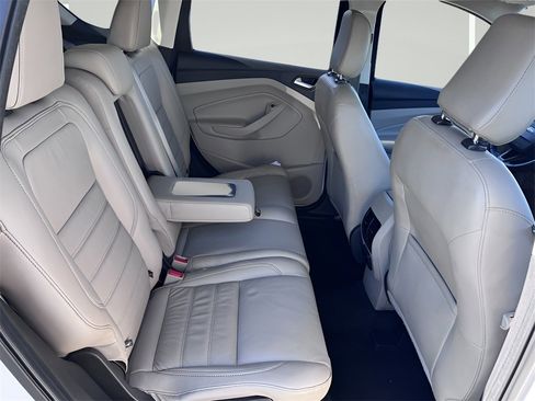 Used 2018 Ford Escape Titanium image 19