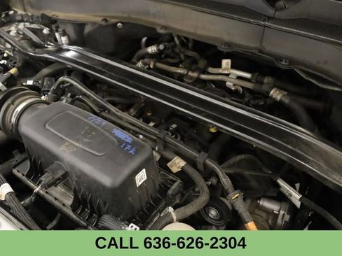 Used 2023 Ford Explorer Limited image 11