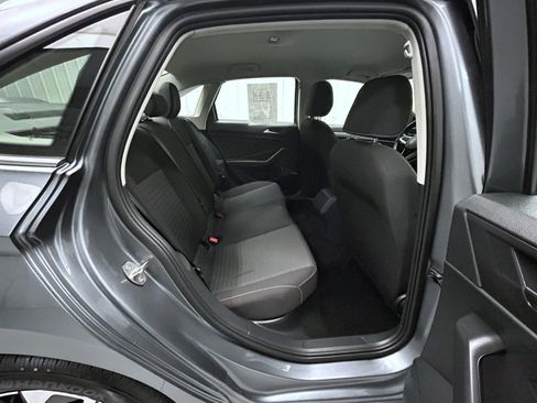 Used 2025 Volkswagen Jetta S image 18
