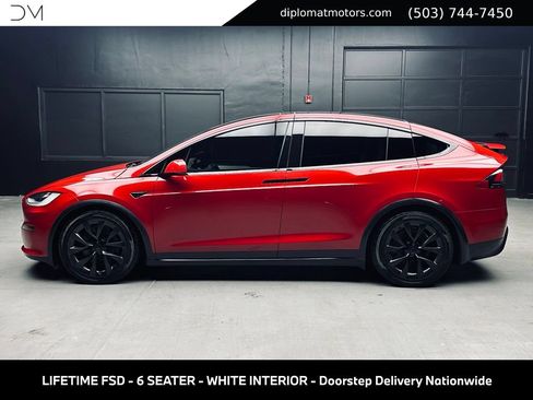 Used 2022 Tesla Model X Plaid AWD/4WD image 4