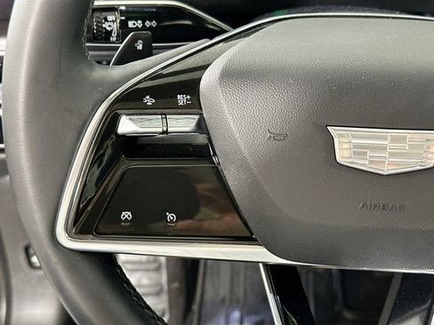 Used 2024 Cadillac Lyriq Tech AWD/4WD image 23