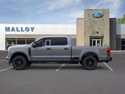 New 2026 Ford F250 XL image 3