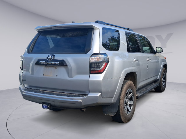 Used 2021 Toyota 4Runner TRD Off-Road Premium AWD/4WD image 4