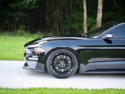 Used 2019 Ford Mustang GT Premium w/ GT Performance Package RWD image 35