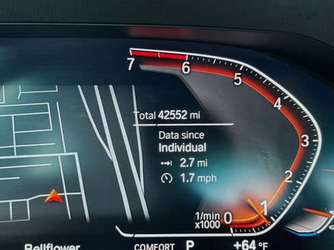 Used 2022 BMW 330i Sedan w/ Premium Package image 8