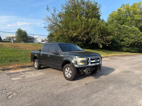Used 2015 Ford F150 XLT AWD/4WD image 2