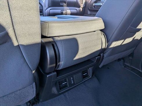 Used 2025 Chevrolet Silverado 2500 Custom w/ Custom Convenience Package image 15