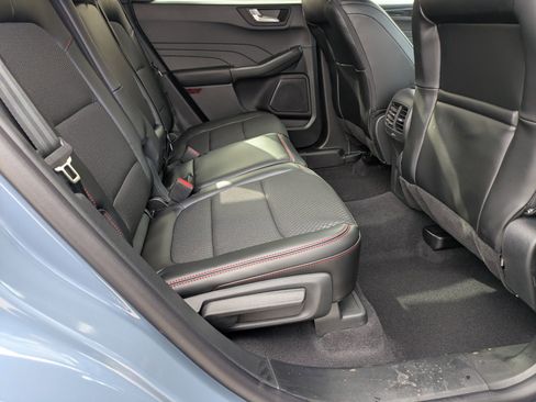 New 2026 Ford Escape ST-Line w/ Tech Pack #1 FWD image 35