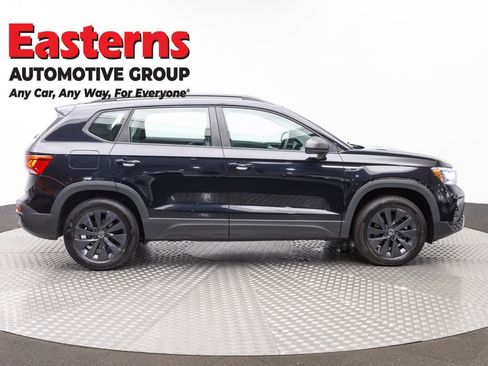 Used 2022 Volkswagen Taos S AWD/4WD image 4
