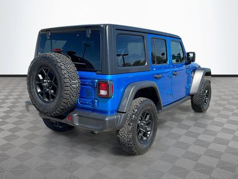 Used 2024 Jeep Wrangler Unlimited AWD/4WD image 7