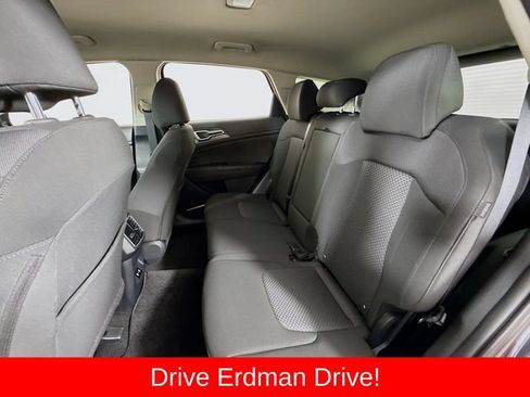 Used 2026 Kia Sportage LX AWD/4WD image 8