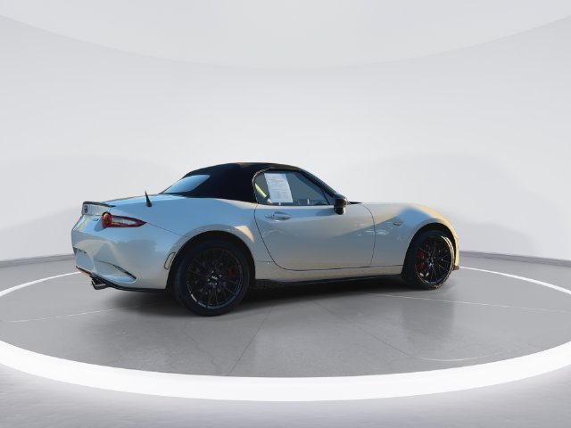 Used 2016 MAZDA MX-5 Miata Club w/ Brembo/BBS Package RWD image 8