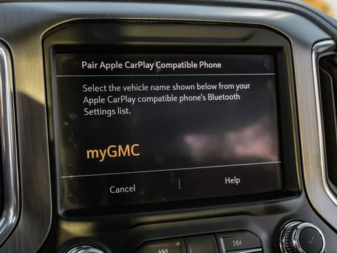 Used 2022 GMC Sierra 3500 Denali w/ Denali Black Diamond Edition image 33