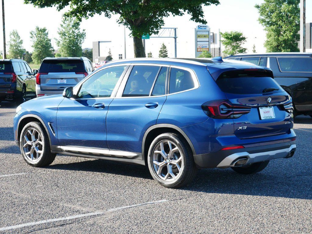 Used 2022 BMW X3 xDrive30i AWD/4WD image 7