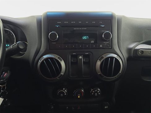 Used 2017 Jeep Wrangler Sport w/ Quick Order Package 24S image 20