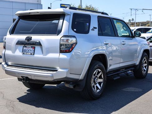 Certified 2020 Toyota 4Runner TRD Off-Road Premium w/ Moonroof Package AWD/4WD image 25