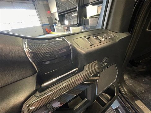 Used 2021 Ford F250 Platinum image 11