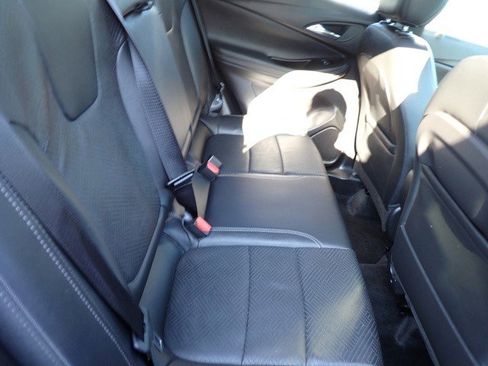 Certified 2022 Buick Encore GX Essence w/ Experience Buick Package image 15