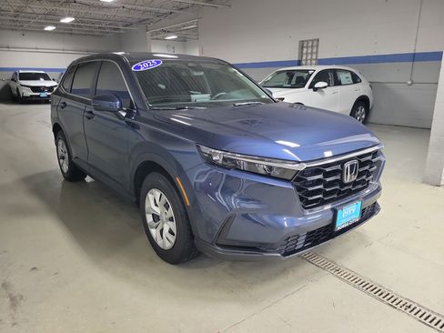 Used 2025 Honda CR-V LX image 31