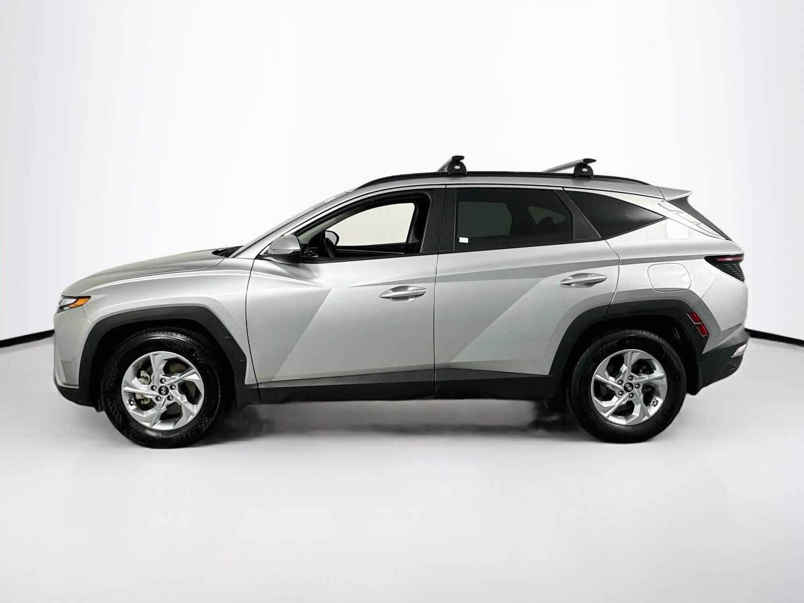 Used 2023 Hyundai Tucson SEL FWD image 8