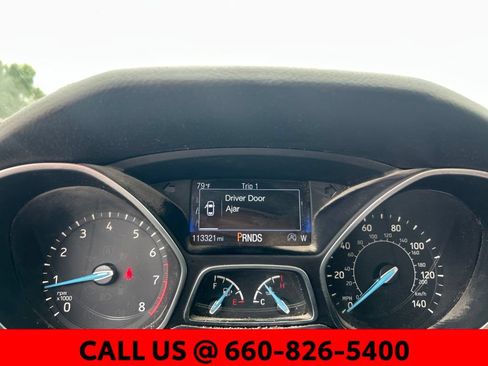 Used 2018 Ford Focus SE FWD image 16