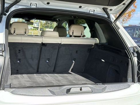 Certified 2022 BMW X5 xDrive45e w/ Luxury Seating Package image 11