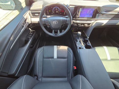 Certified 2026 Toyota Camry SE w/ Convenience Package FWD image 6