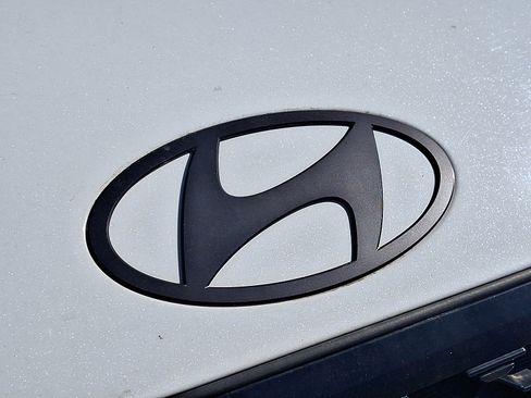Used 2024 Hyundai Santa Fe Calligraphy AWD/4WD image 4