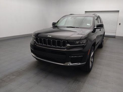 Used 2022 Jeep Grand Cherokee L Limited RWD image 15