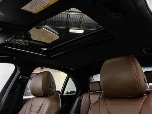 Used 2019 Mercedes-Benz E 300 image 21