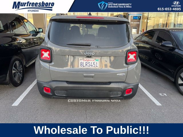 Used 2019 Jeep Renegade Latitude FWD image 5