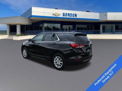 Used 2024 Chevrolet Equinox LT FWD image 3