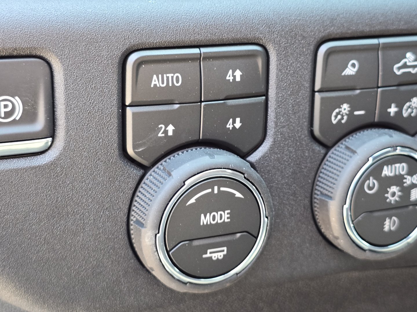 New 2026 Chevrolet Silverado 1500 RST w/ RST All Star Premium Package AWD/4WD image 18