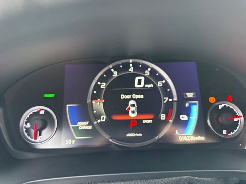 Used 2018 Acura NSX image 16