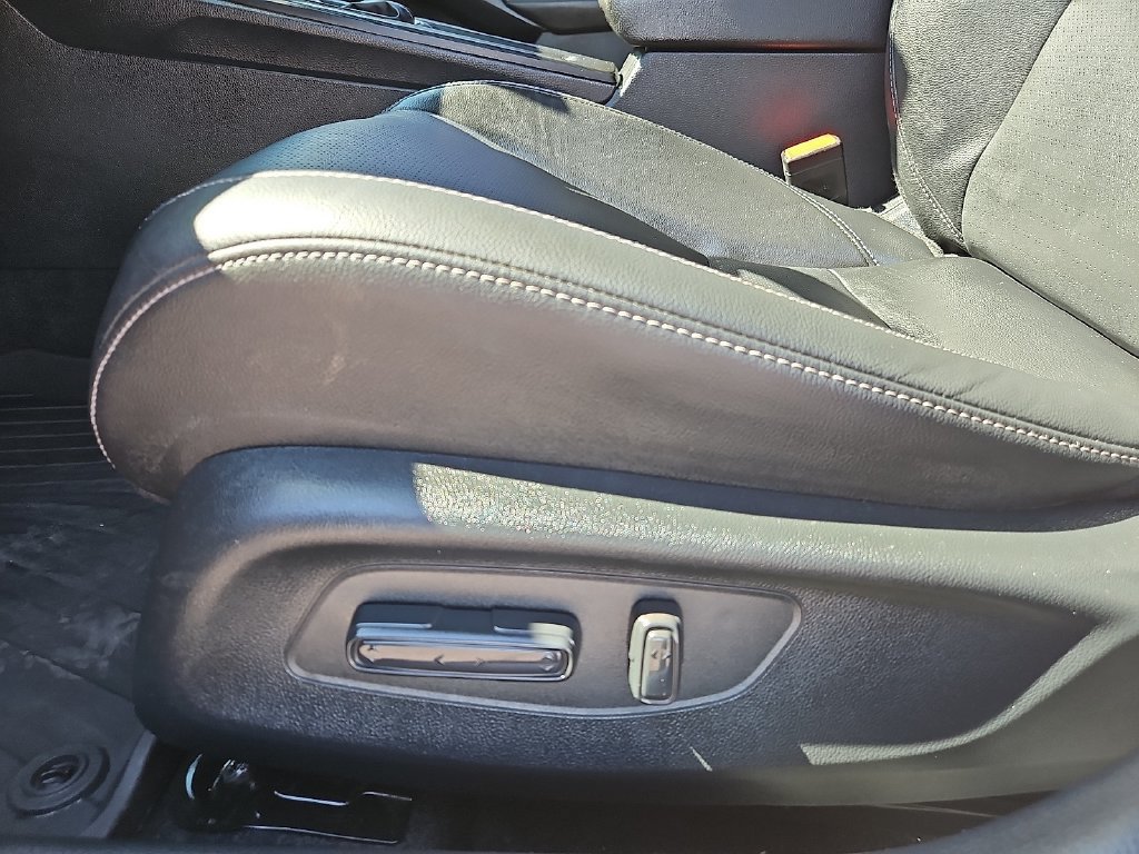 Used 2025 Honda Civic Sport image 14