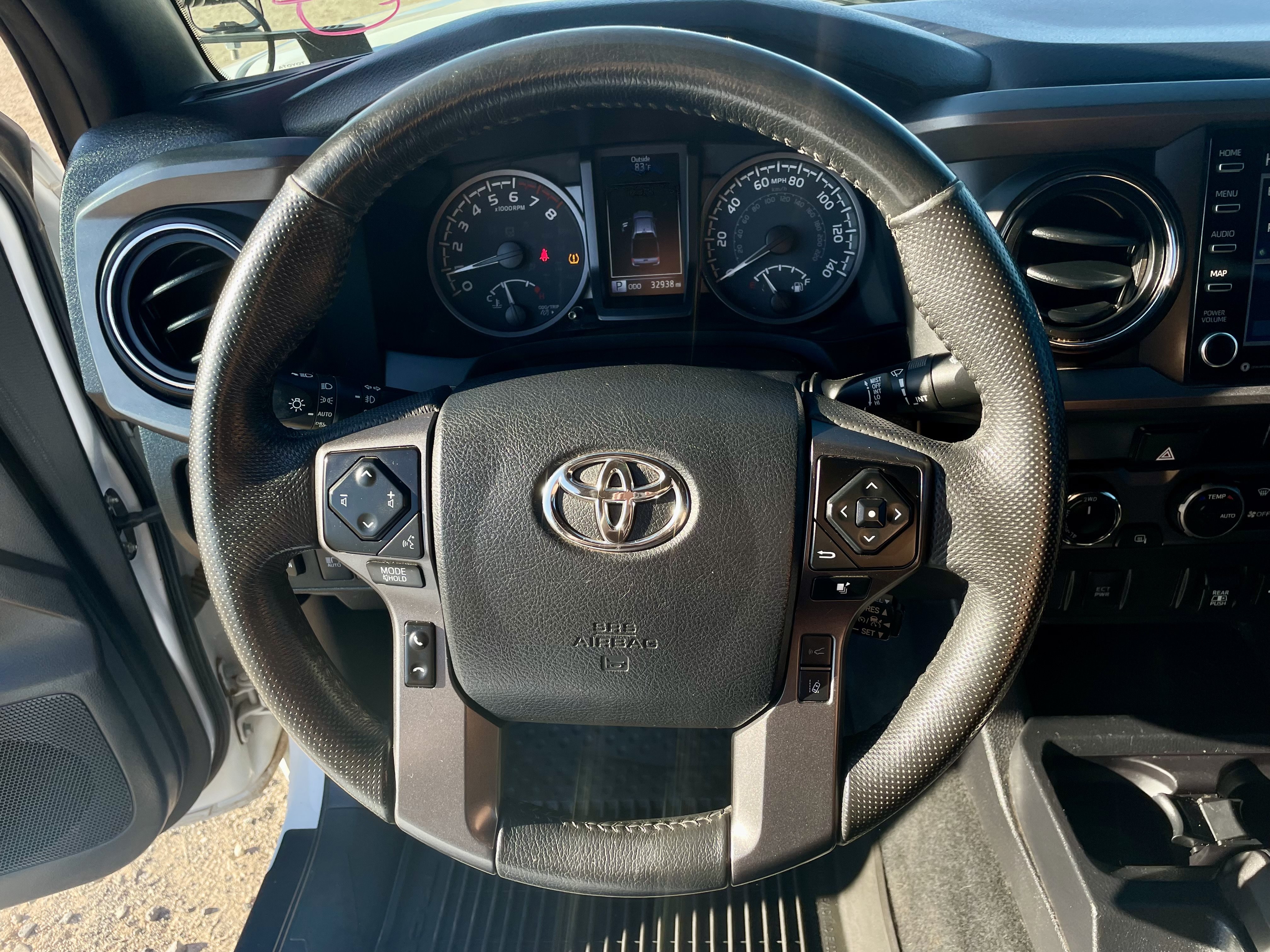 Used 2023 Toyota Tacoma TRD Off-Road AWD/4WD image 15